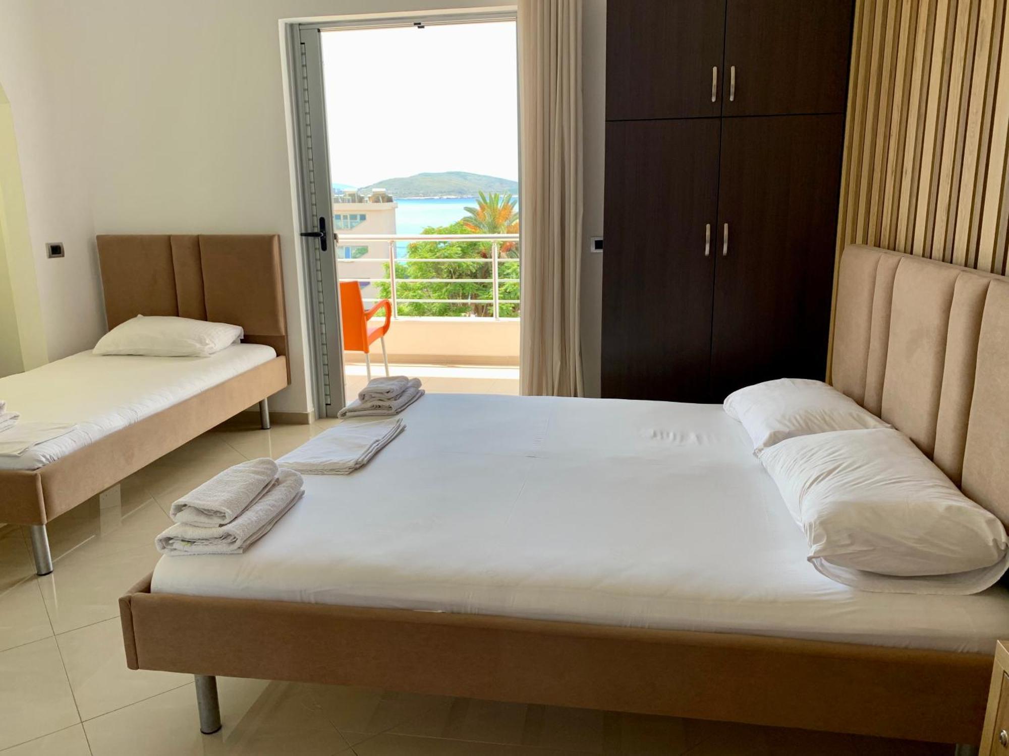 Hotel Piazza Sarandë Exterior foto